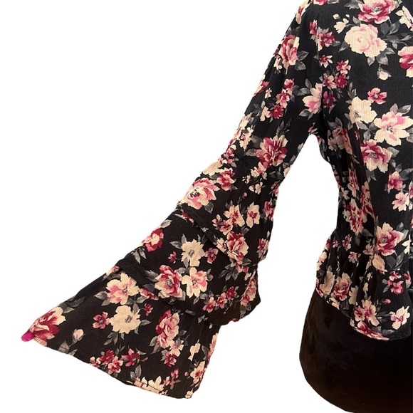 5 FOR $20 American Eagle Outfitters Floral Black Pink Women's sz Small Tunic - Picture 4 of 7